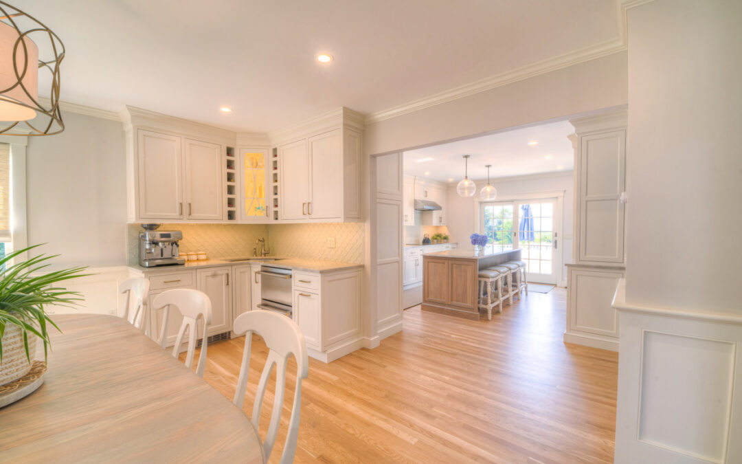 Sophisticated Kitchen & Bath